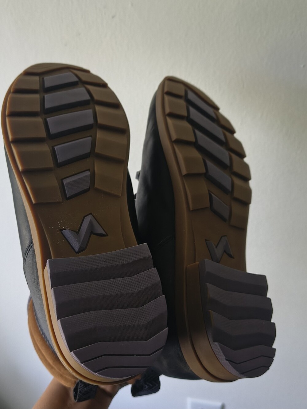 Women’s Black Winter Hiking Boots with Tan Accent - Picture 10 of 10